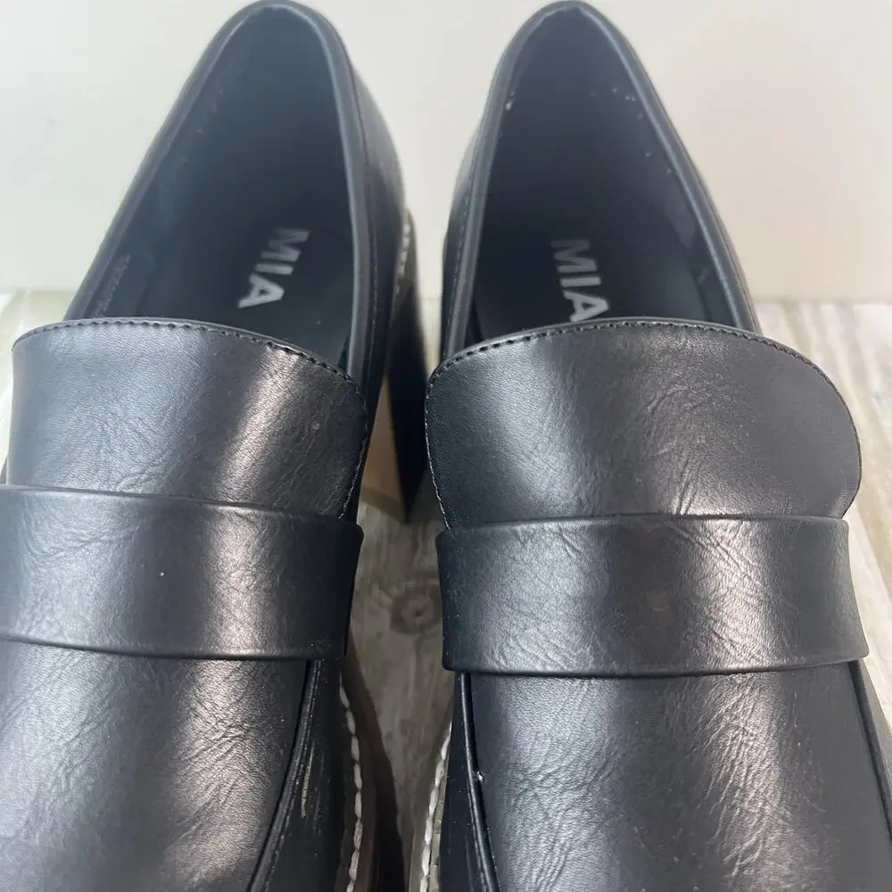 MIA Dahlia Shoes Chunky Platform Loafers 9 Black Dark Academia Goth Lug Sole